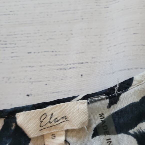 Elan Size S Leaf Print Mini Dress Black White Short Flutter Sleeve Cinched - Picture 10 of 11